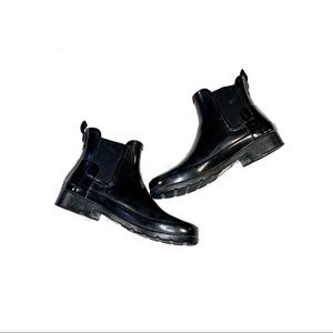 Hunter Original Chelsea Rain Boots